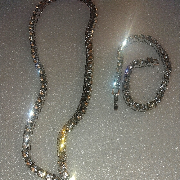 Iced out Silver plated  20 inchesTennis Necklace with Matching Tennis Bracelet - Picture 8 of 9